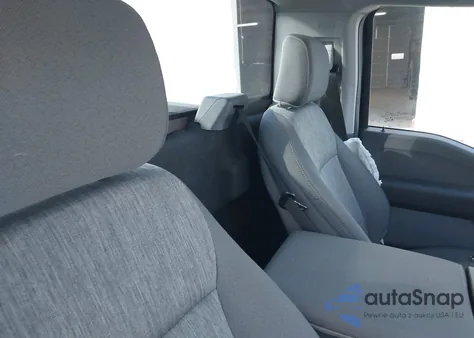 2023 Ford F-150 Xl z USA, uszkodzony, nr VIN 1FTMF1C58PKF26310